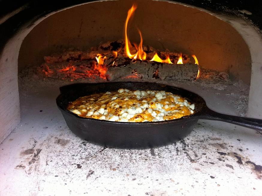 Chicago Brick Oven - CBO 750 Hybrid Countertop Pizza Oven (Residential) | Dual Fuel (Gas and Wood)