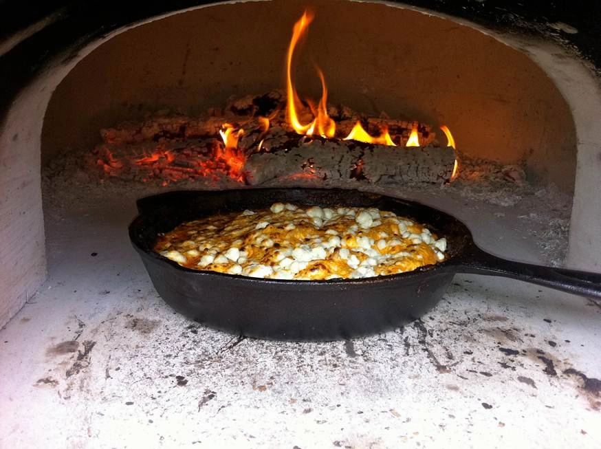 Chicago Brick Oven - CBO 750 Hybrid Countertop Pizza Oven (Residential) No SKIRT | Dual Fuel (Gas and Wood)