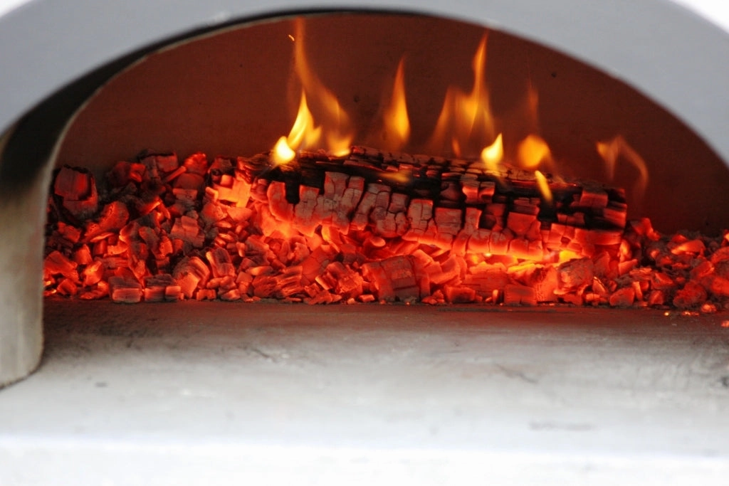 Chicago Brick Oven - CBO 750 Hybrid Pizza Oven with Stand (Residential) | Dual Fuel (Gas and Wood)