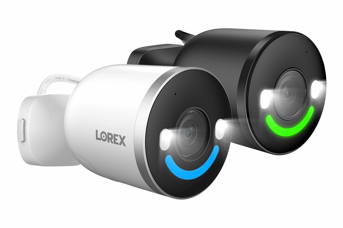 Lorex F461AQD-E 2K QHD Outdoor Pan-Tilt Wi-Fi Security Camera