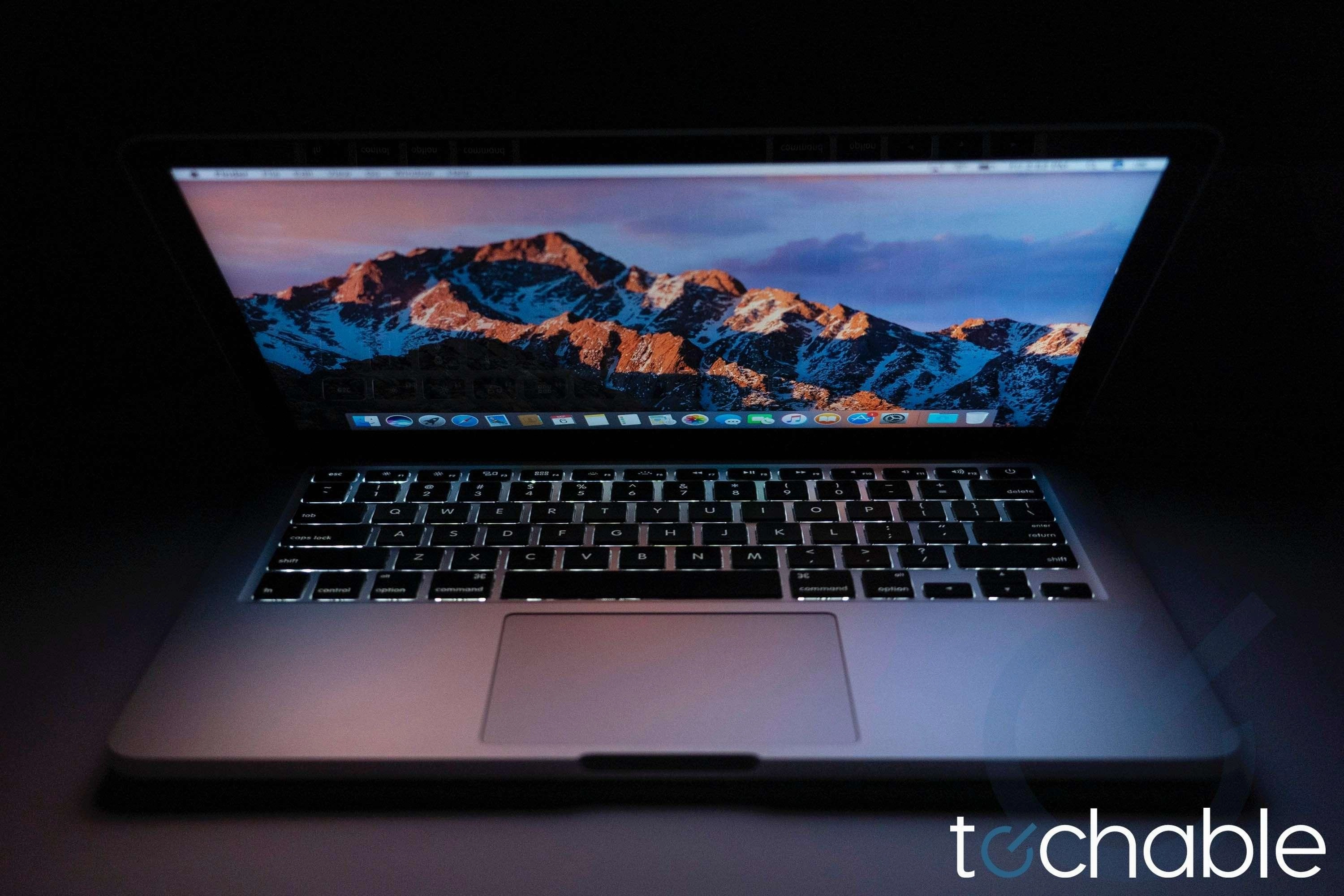 MacBook Pro (Early 2015) 13-Inch - 2.7GHz Core i5 - 16GB RAM Up to 2TB SSD