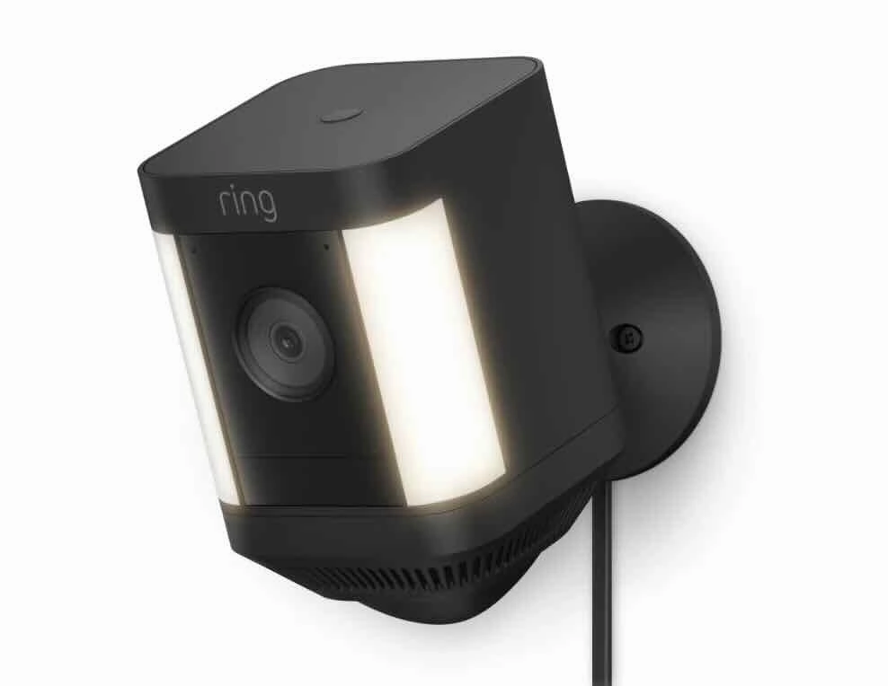 Ring Spotlight Cam Plug-in Plus